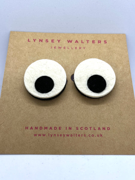 Googly Eyes Brooch(es)