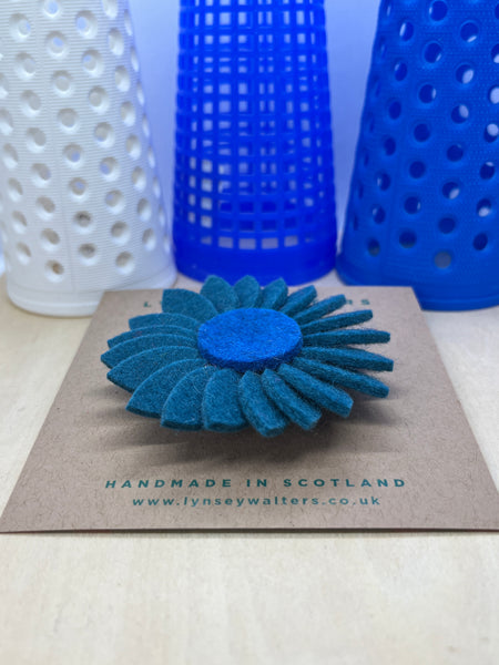 Retro Daisy Brooch - Iona Seas