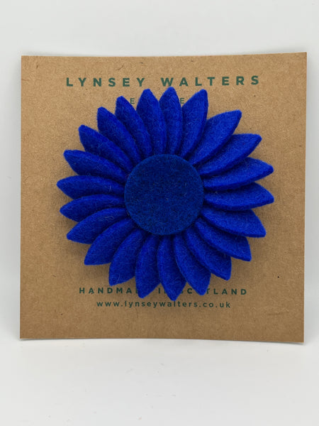 Retro Daisy Brooch - Cobalt