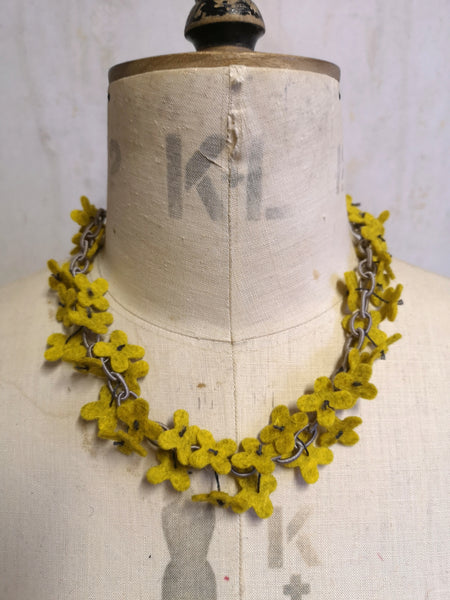 Flower Confetti Necklace Mustard
