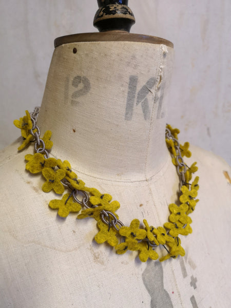 Flower Confetti Necklace Mustard