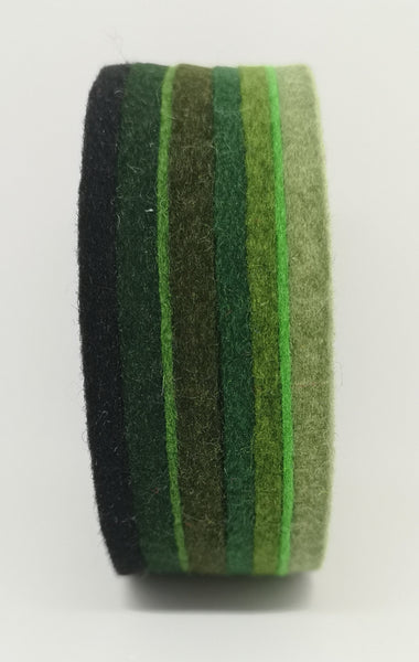 Chunky Bangle Ombre Black to Sage