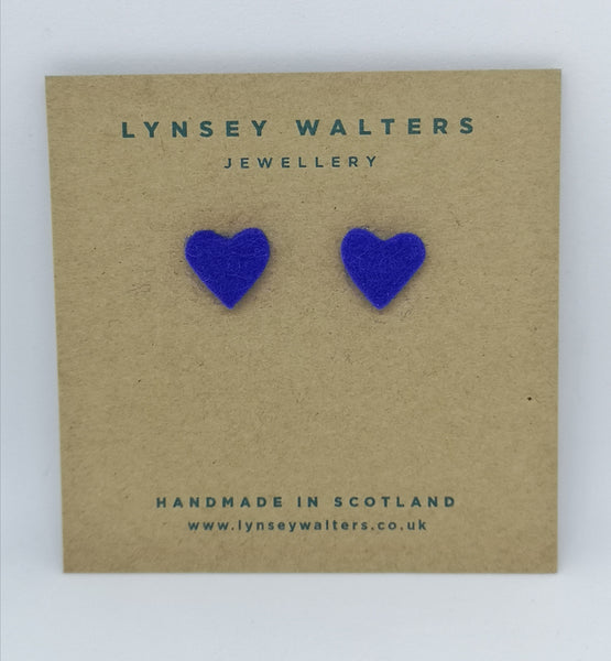 Tiny heart studs - blue