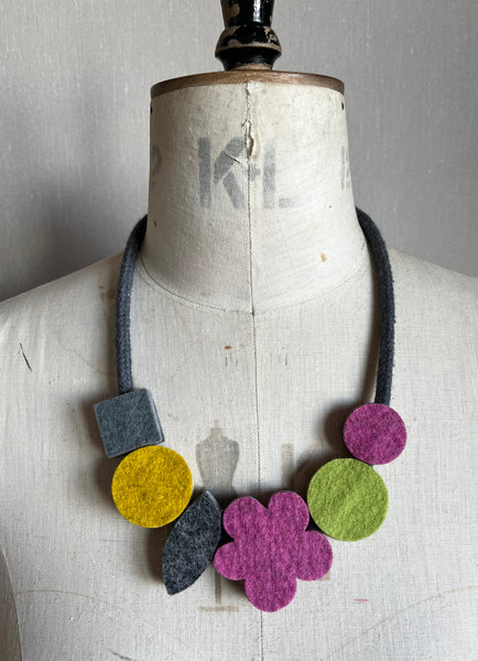 Pop Flower Necklace Grey with Soft Multi