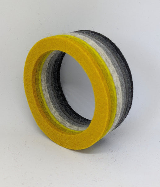 Chunky Bangle Ombre Grey to Mustard