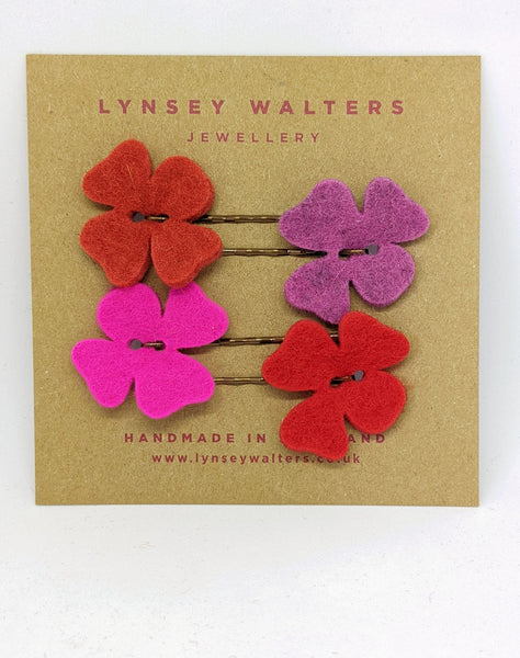 Set of 4 flower hairslides - pinks