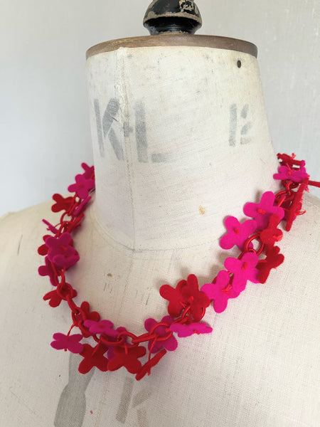 Flower Confetti Necklace Scarlet & Pink