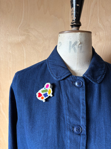 Cosy Wee Sheep Brooch  - Woolly Good Edition