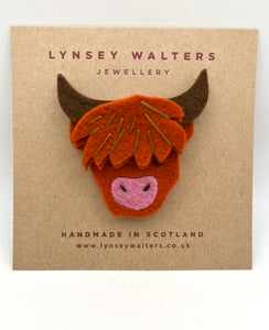 Hairy Highland Coo Brooch