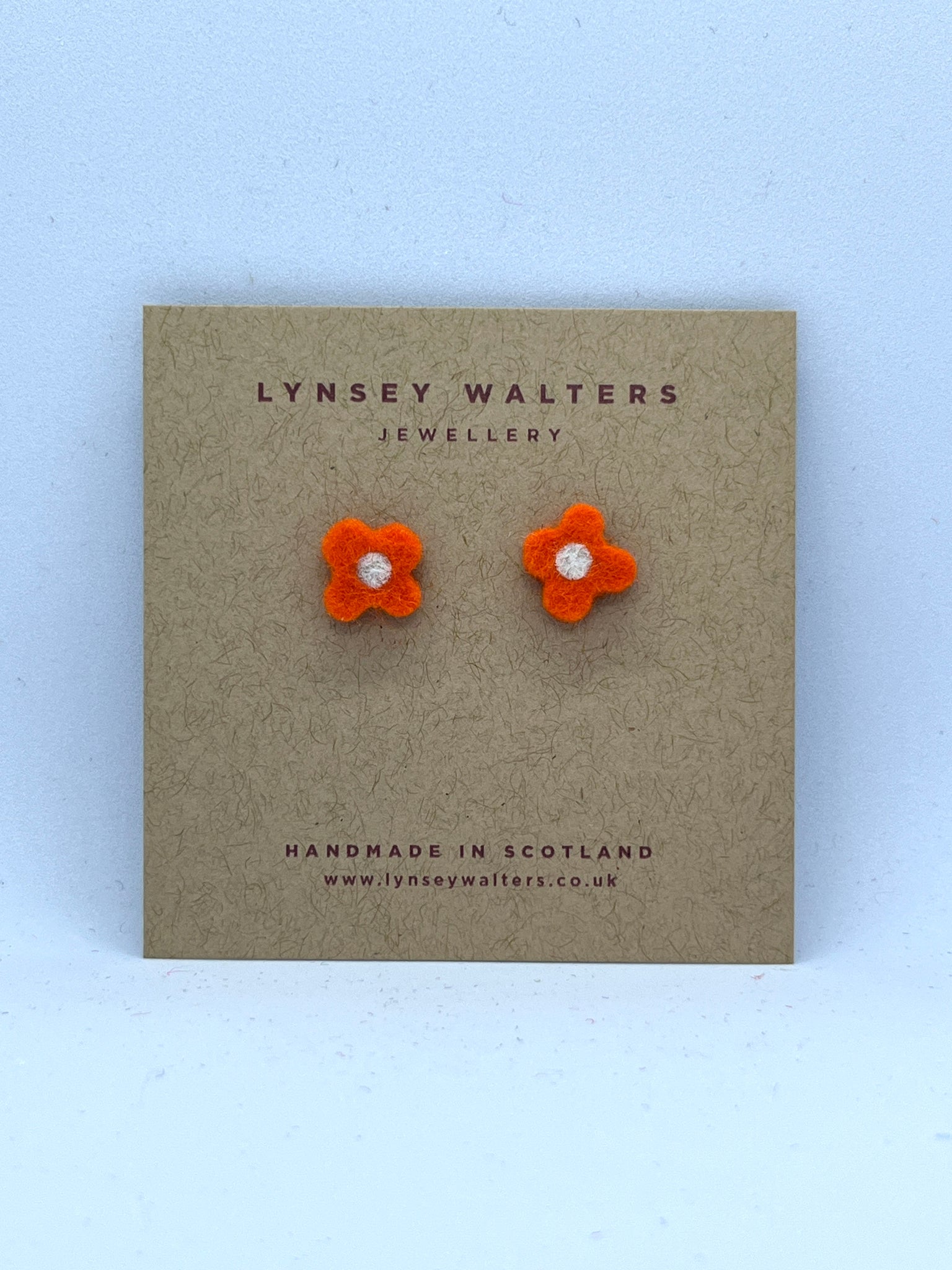 Tiny flower studs - orange