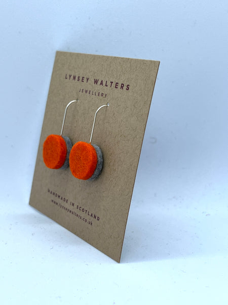 Dot earrings, Orange
