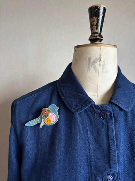 Pigeon Brooch - Slate