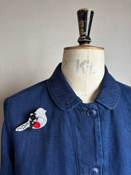 Pigeon Brooch - Black & White