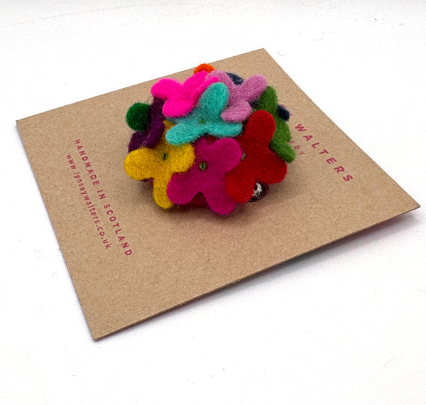 50's Button Brooch