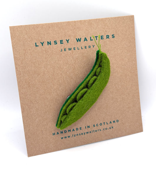 Pea Pod Brooch