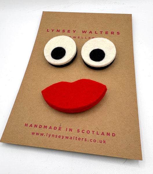 Googly Eyes & Lips Brooch