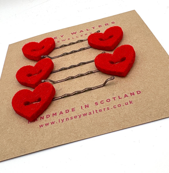 Set of 5 heart hairslides