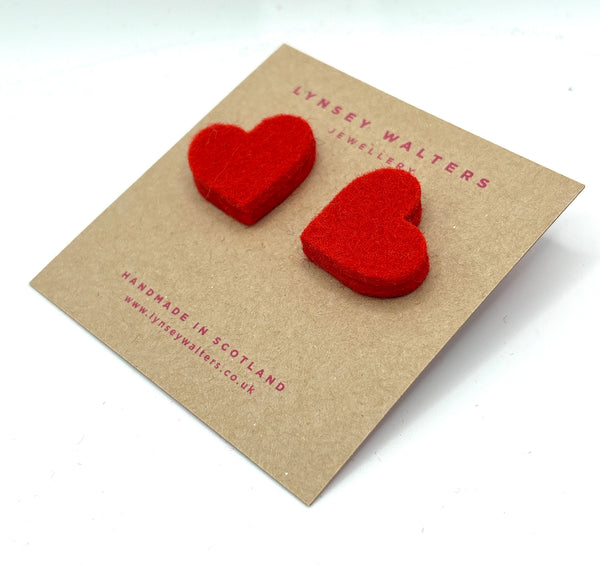 Large heart studs - Red