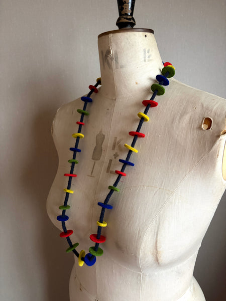 Jean Necklace for Knits - Bauhaus