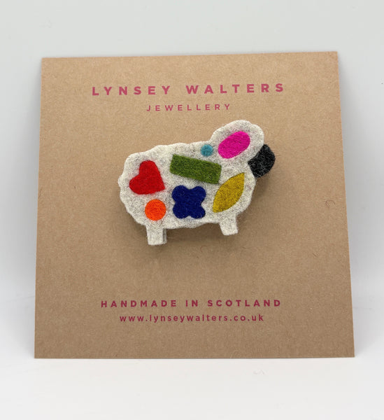 Cosy Wee Sheep Brooch  - Woolly Good Edition