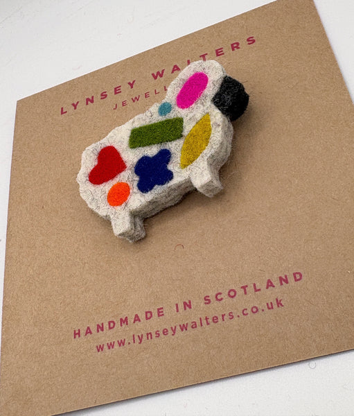 Cosy Wee Sheep Brooch  - Woolly Good Edition