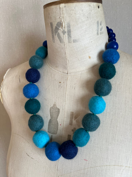 Merino Bead Necklace Iona Seas