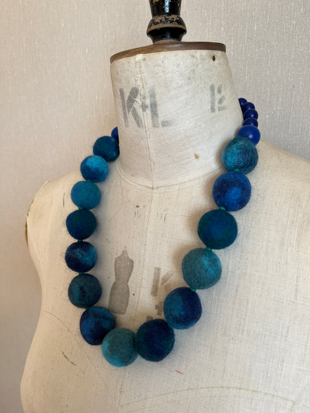 Merino Bead Necklace Mottled Iona Seas