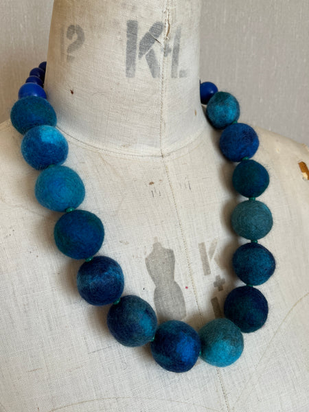 Merino Bead Necklace Mottled Iona Seas