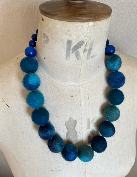 Merino Bead Necklace Mottled Iona Seas