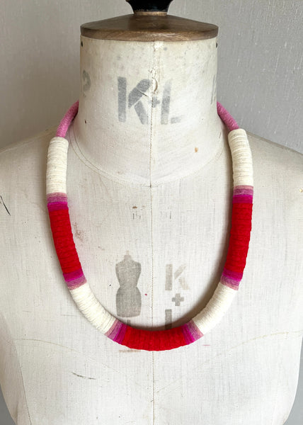 Not so Chunky Colour blocks Necklace - Pink Dip Dye Effect