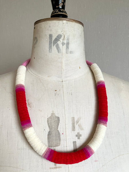 Not so Chunky Colour blocks Necklace - Pink Dip Dye Effect