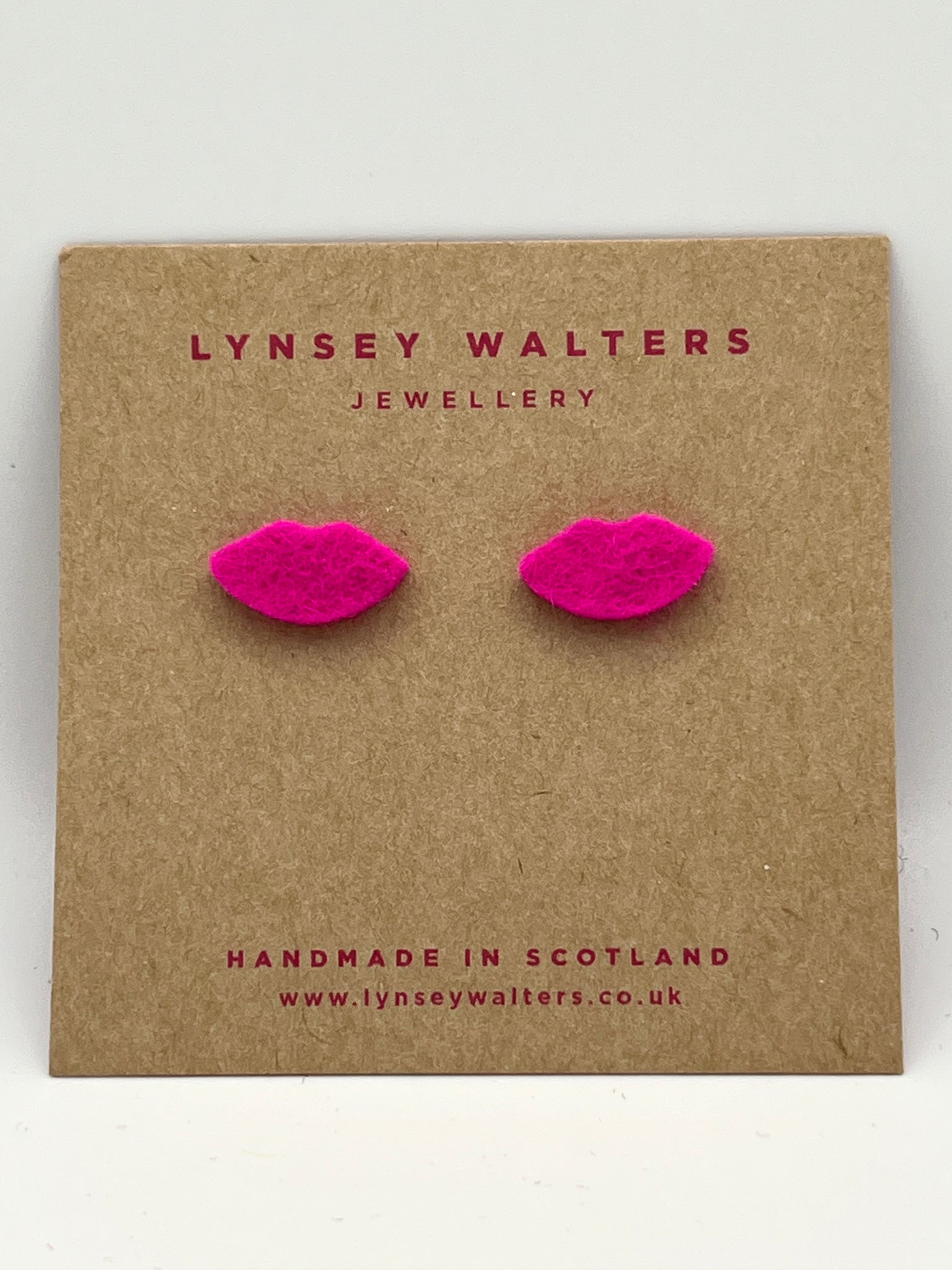 Tiny lip studs - Pink