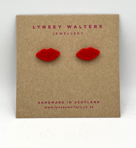 Tiny lip studs - Red