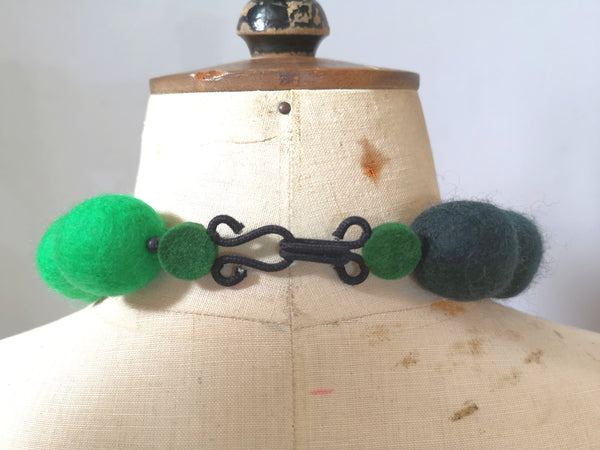 Ombre Merino Beads Emerald to Black