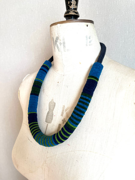 NEW Chunky Colour blocks Necklace - Teal