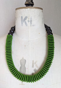 Vertebrae Necklace Green and Black
