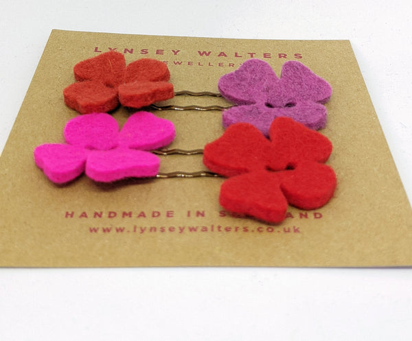 Set of 4 flower hairslides - pinks